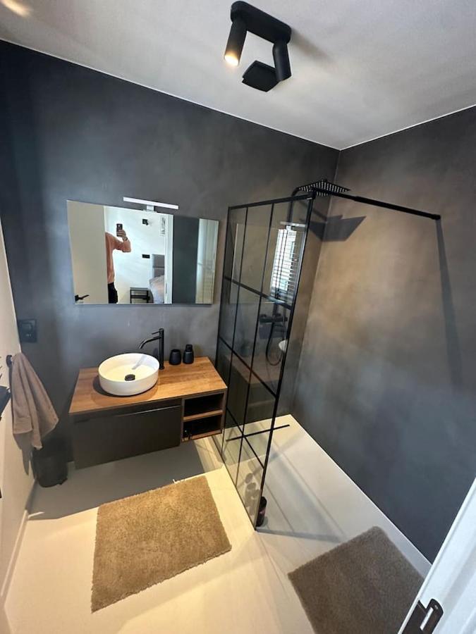 Antwerp West Side, Terrace Apartment Zwijndrecht Екстериор снимка